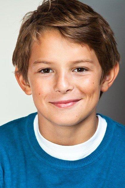 Finley Jacobsen - Actor Profile Photo