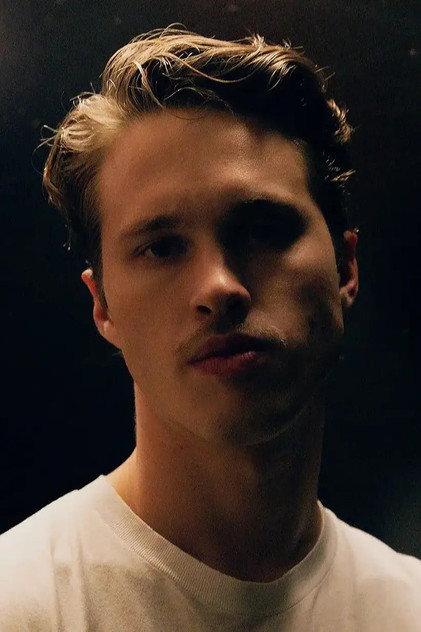 Ryan Beatty - Actor Profile Photo