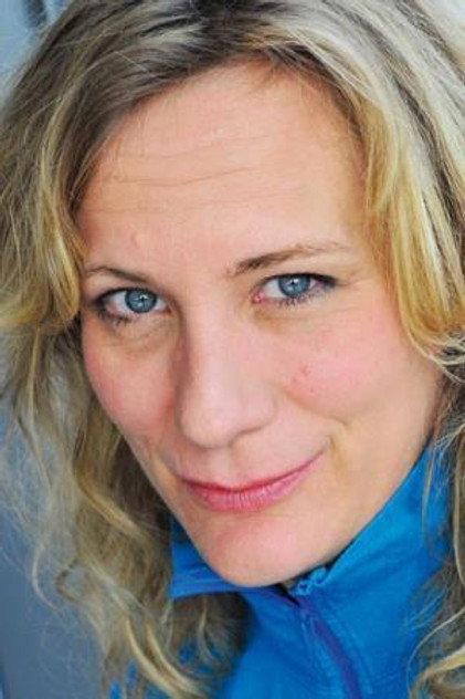 Isolde Fischer - Actor Profile Photo