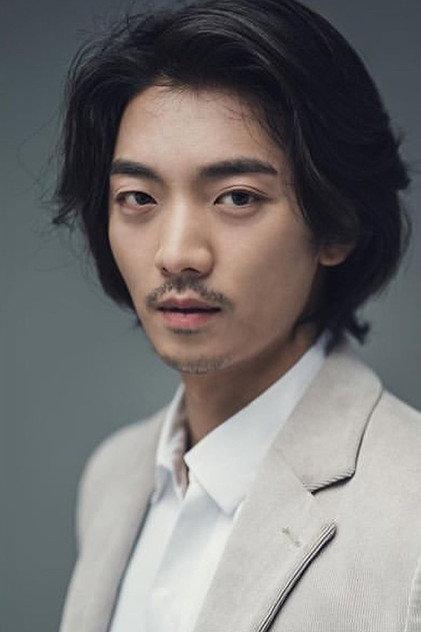Hwang Hee - Actor Profile Photo