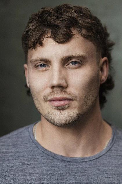 Elliott Eason - Actor Profile Photo