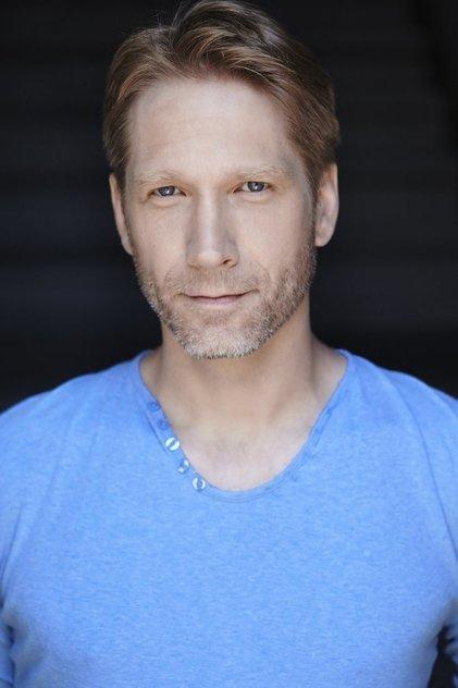 Eric Davis - Actor Profile Photo