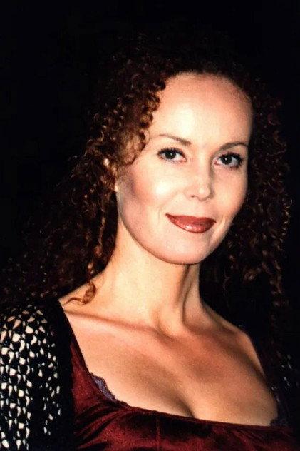 Anne Buckley - Actor Profile Photo