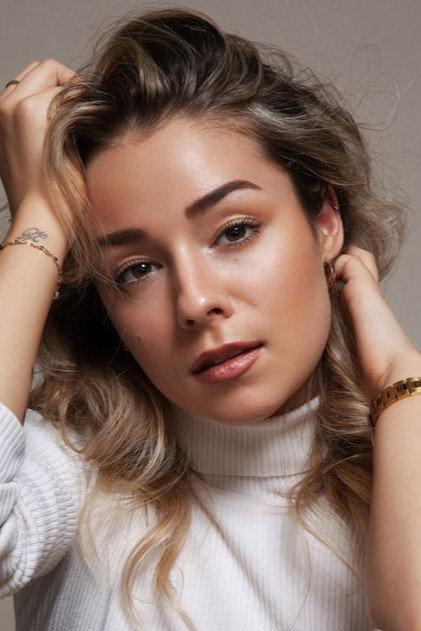 Samia Hofmann - Actor Profile Photo
