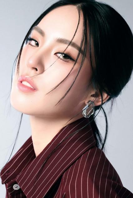 Ladapa Thongkham - Actor Profile Photo