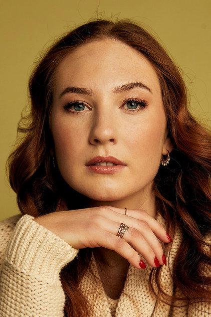 Mia Grunwald - Actor Profile Photo
