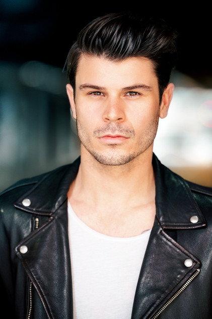 Dan Garland - Actor Profile Photo