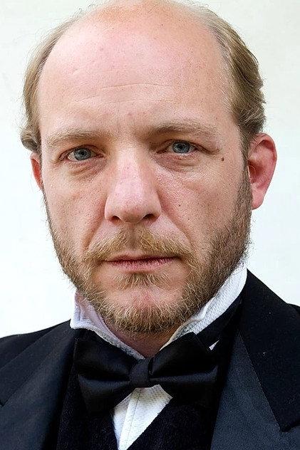 Nicolas de Lavergne - Actor Profile Photo