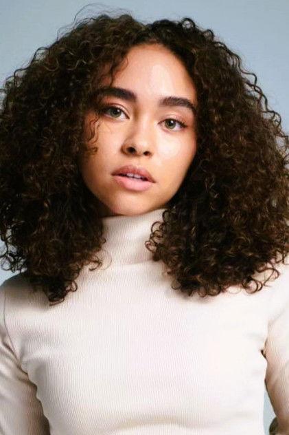 Bailey Bass - Actor Profile Photo