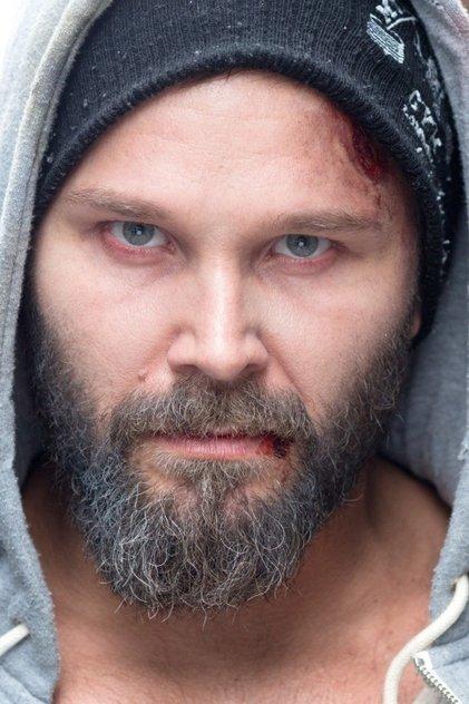 Daniel Stisen - Actor Profile Photo