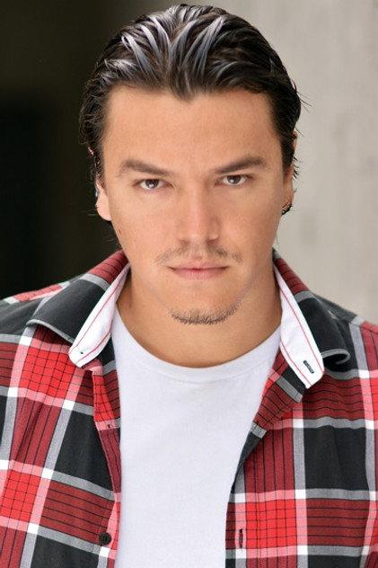Mathias Retamal - Actor Profile Photo