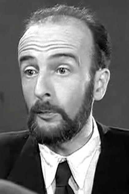 Max Desrau - Actor Profile Photo