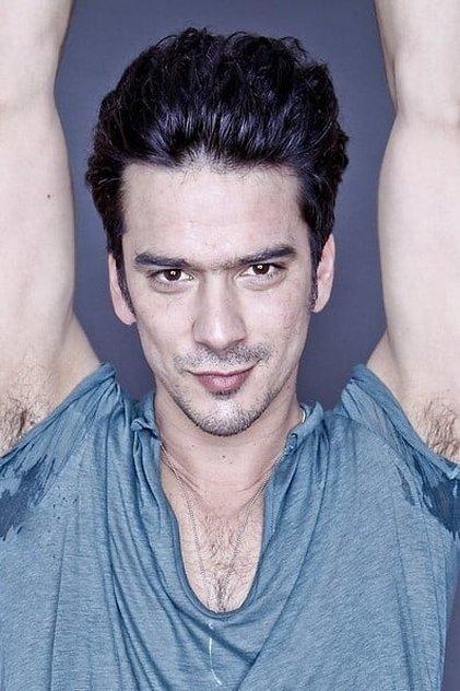 Íñigo Garcés - Actor Profile Photo