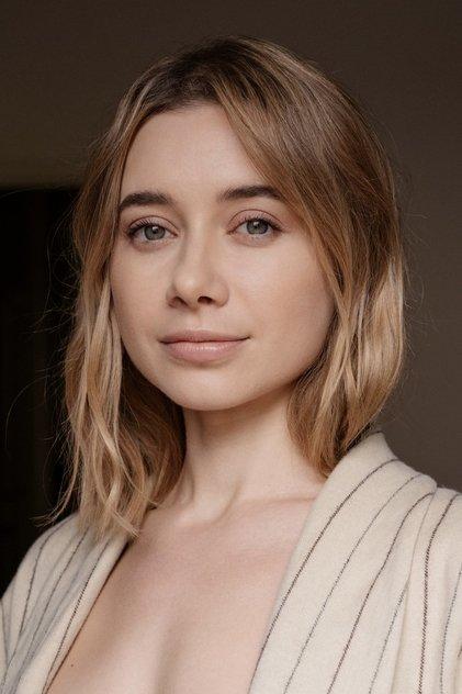 Olesya Rulin - Actor Profile Photo