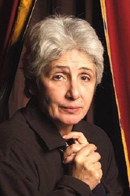Juliana Carneiro da Cunha - Actor Profile Photo