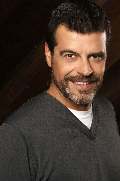 Andoni Ferreño - Actor Profile Photo