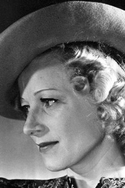 Inga Schultz - Actor Profile Photo