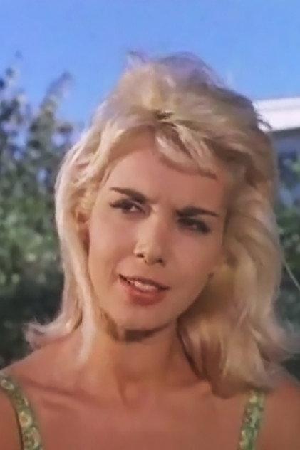 Viveta Tsiouni - Actor Profile Photo