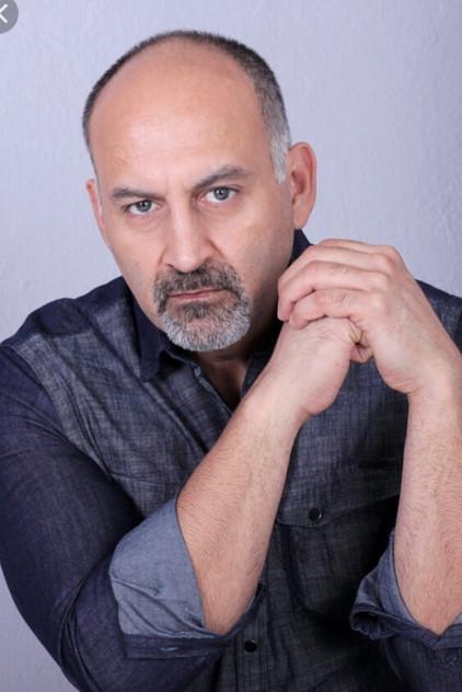 Alfredo Huereca - Actor Profile Photo