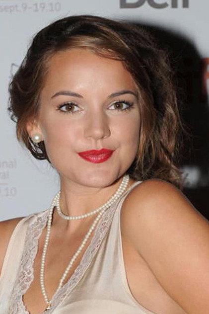 Laura-Leigh - Actor Profile Photo