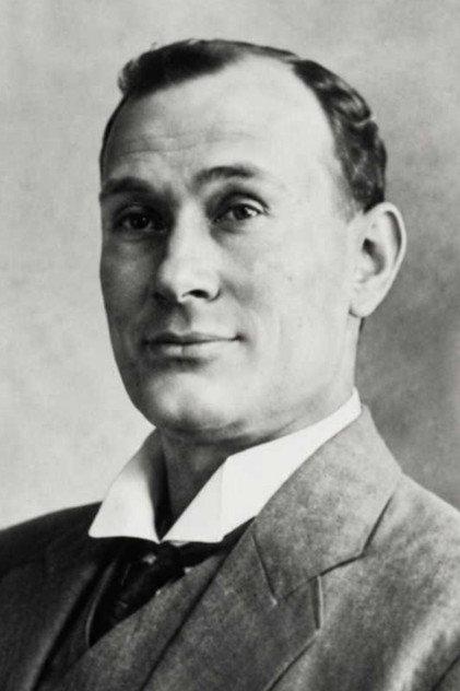 Walter Stanton - Actor Profile Photo