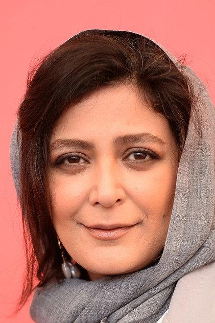 Elham Korda - Actor Profile Photo