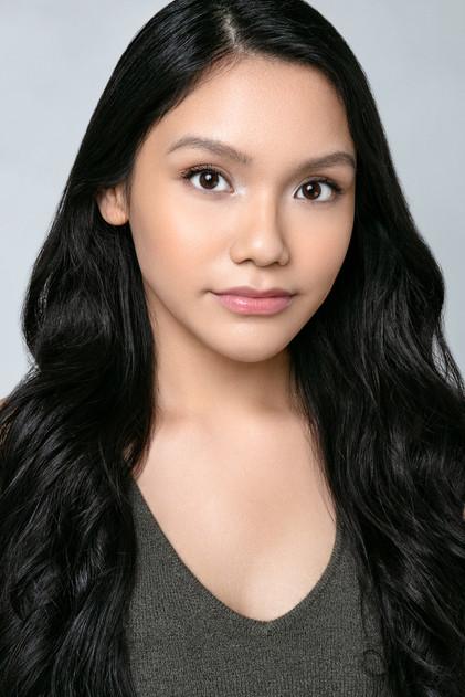 Angelina LookingGlass - Actor Profile Photo