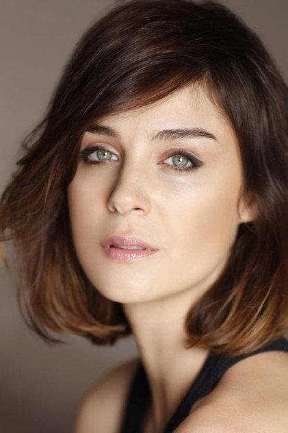 Cora Benesh - Actor Profile Photo