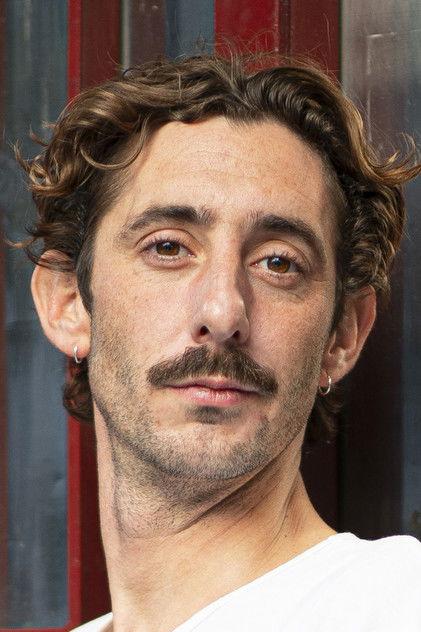 Enric Auquer - Actor Profile Photo