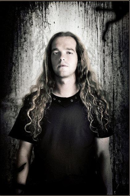Ariën Van Weesenbeek - Actor Profile Photo