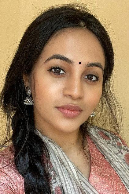 Bhavani Sre - Actor Profile Photo