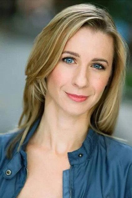 Julia Coffey - Actor Profile Photo