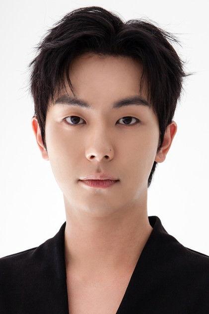 An Woo-yeon - Actor Profile Photo