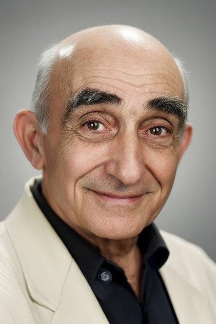 İsmail Dümbüllü - Actor Profile Photo