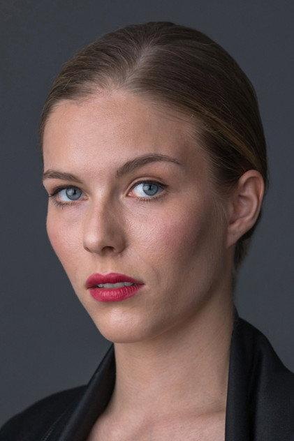 Mia Skrbinac - Actor Profile Photo