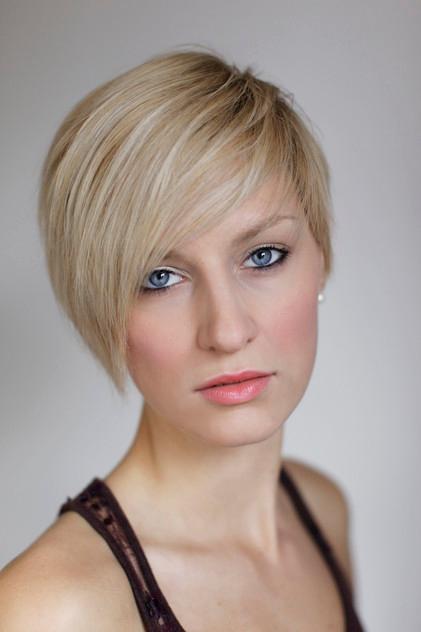 Stefanie Wallis - Actor Profile Photo