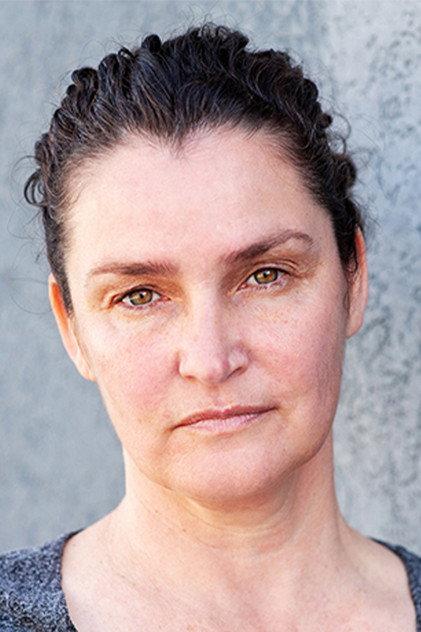 Nina Deasley - Actor Profile Photo