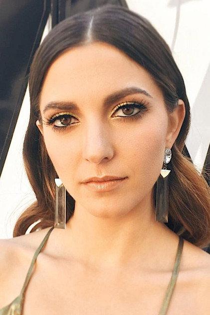 Lilli Passero - Actor Profile Photo