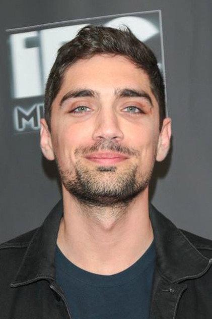 George Finn - Actor Profile Photo