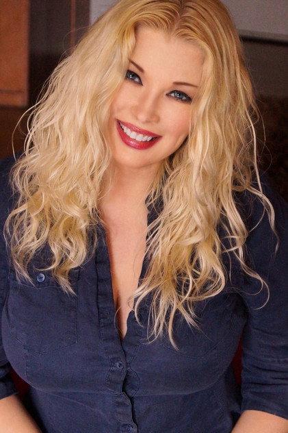 Anna Karin - Actor Profile Photo