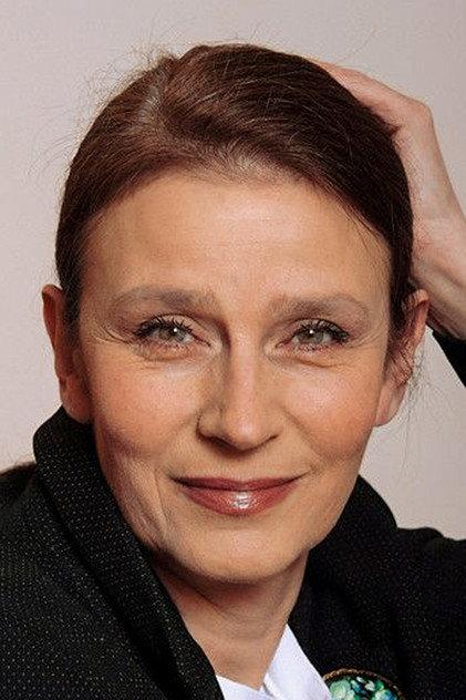 Elena Safonova - Actor Profile Photo