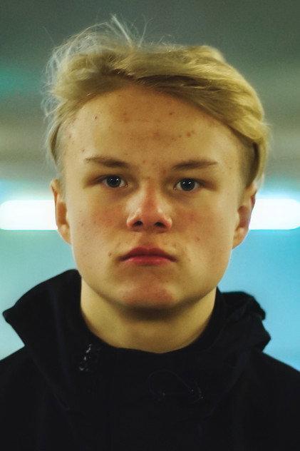 Anton Petzold - Actor Profile Photo