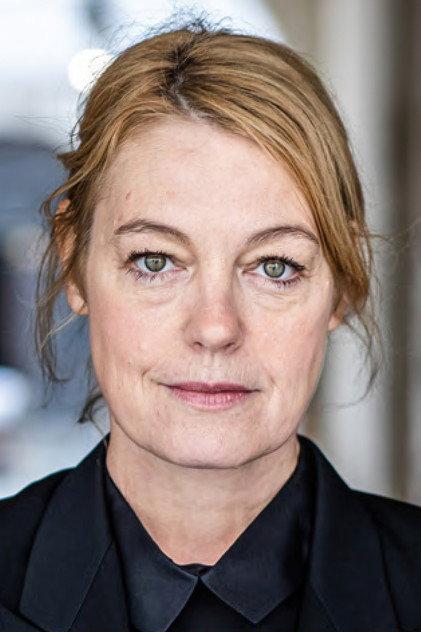 Elke Winkens - Actor Profile Photo