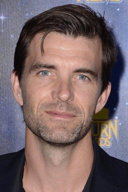 Lucas Bryant - Actor Profile Photo