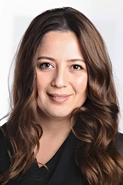 Elif İskender - Actor Profile Photo