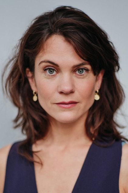 Lidewij Mahler - Actor Profile Photo