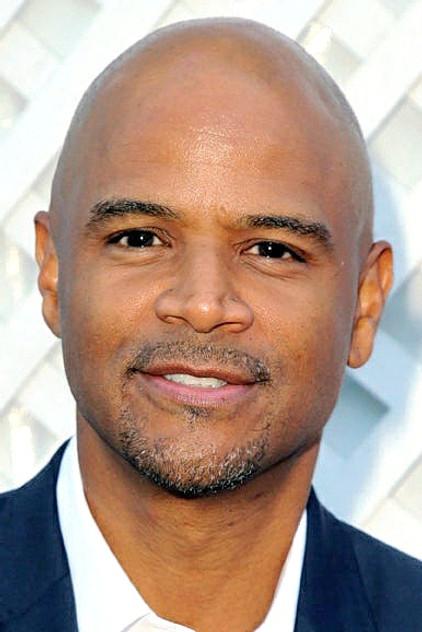 Dondré Whitfield - Actor Profile Photo