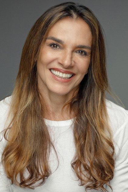 Mara Carvalho - Actor Profile Photo