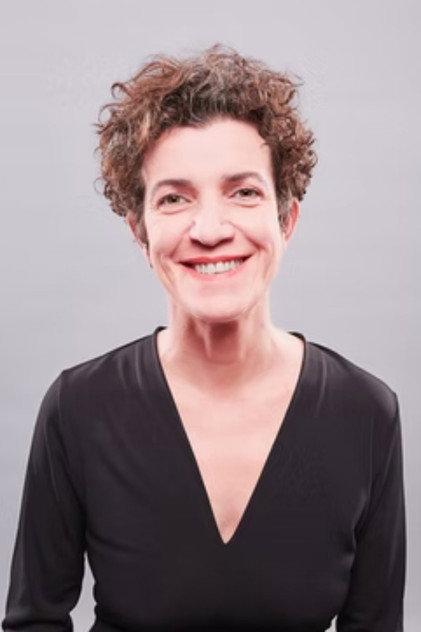 Eva Arias - Actor Profile Photo