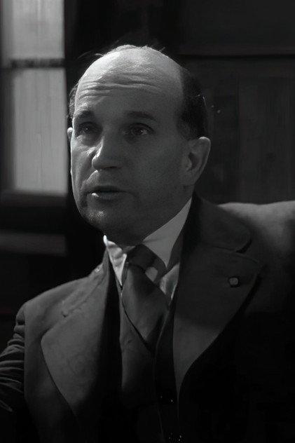 Paul Amiot - Actor Profile Photo